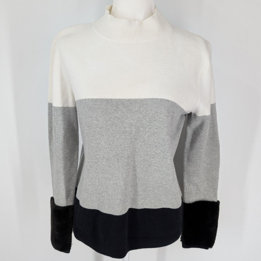Crown & Ivy Black Gray White Colorblock Turtleneck Sweater Faux Fur Cuffs Small